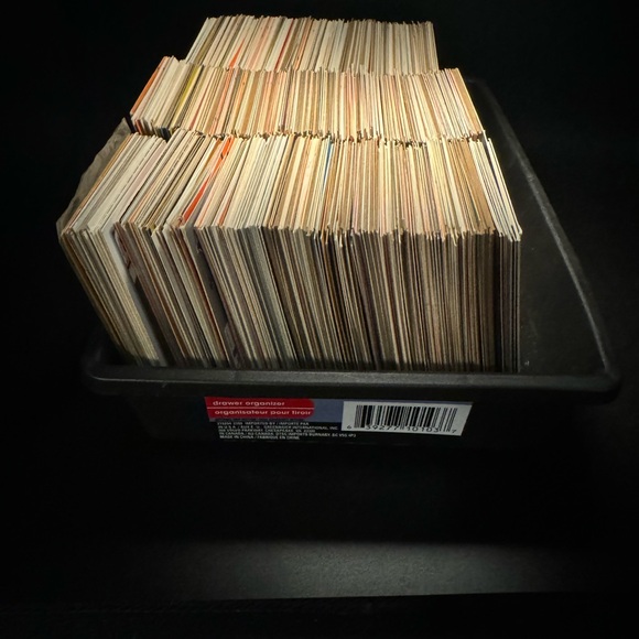 Hundreds of Baseball Cards - Please Read Description for Details - Picture 4 of 5